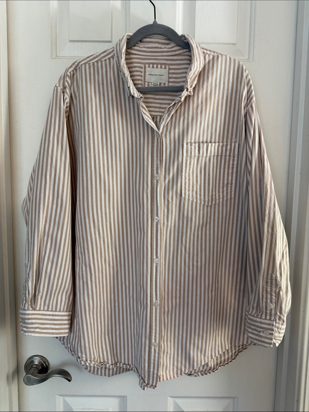 American eagle oversized oxford Beige and White Striped Button-Down Shirt XL - Picture 2 of 5